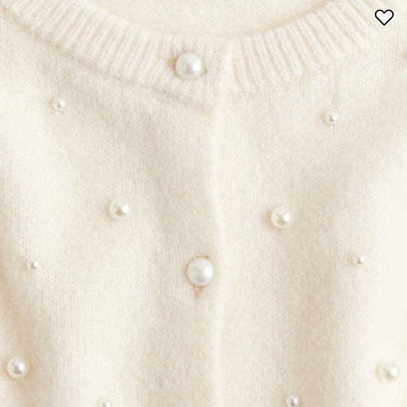 NWT SOLD OUT H&M Cream Pearl Embellished Button-Up Cardigan Size S - Picture 2 of 7